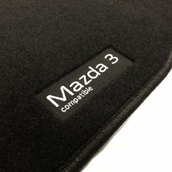 Tapis de sol avec logo pour Mazda 3 (2019-présent)