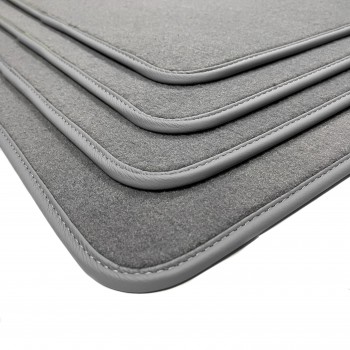 Tapis Alfa Romeo Stelvio Gris