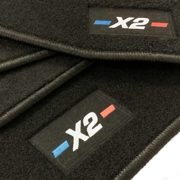 Tapis de sol BMW X2 F39 (2018-2023) sur mesure avec logo brodé