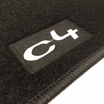 Tapis de sol Citroen C4-X sur mesure avec logo brodé