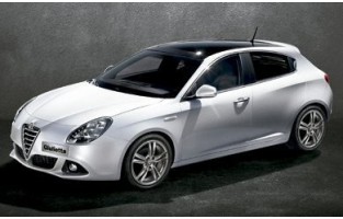 Tapis Alfa Romeo Giulietta (2014 - actualité) Caoutchouc