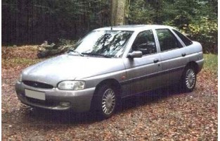 Tapis Ford Escort MK6 (1995 - 2000) Personnalisés à votre goût