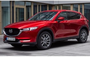 Tapis Mazda CX-5 (2017 - actualité) Personnalisés à votre goût