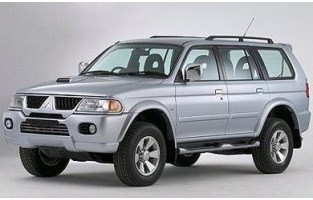 Protecteur de coffre de voiture réversible Mitsubishi Pajero Sport / Montero (2002 - 2008)