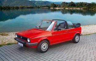 Tapis Volkswagen Golf 1 Cabriolet (1979 - 1993) Personnalisés à votre goût