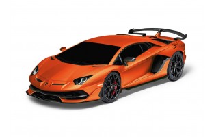 Tapis de Lamborghini Aventador (2011-présent) personnalisé à votre goût